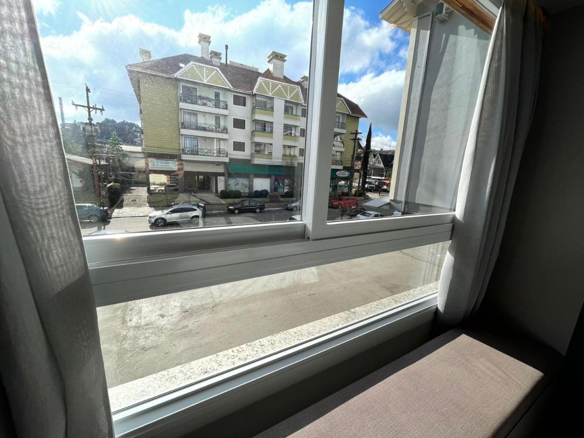 Loft Novo Aconchegante A 500M Da Rua Coberta Daire Gramado Dış mekan fotoğraf